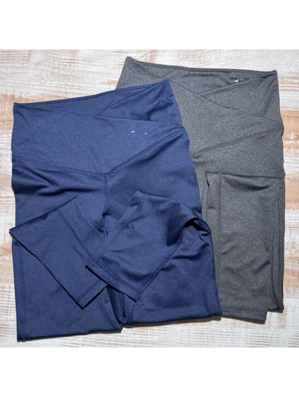 Women’s Leggings Bundle of 2 Jenni On Repeat in Size Small